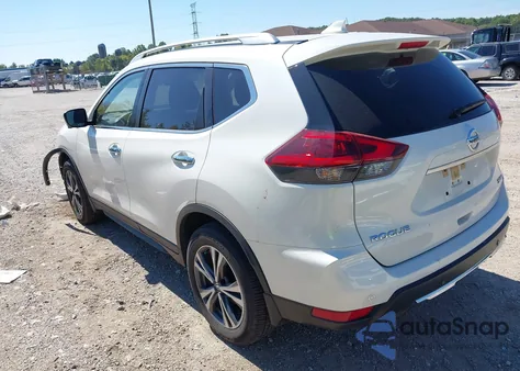 2019 Nissan Rogue Sv z USA, uszkodzony, nr VIN JN8AT2MVXKW386847